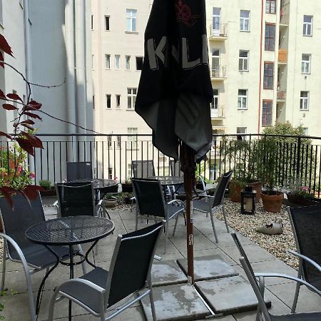 Apartments Cafe No.22 Prag Exterior foto