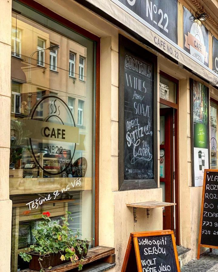 Apartments Cafe No.22 Prag Exterior foto